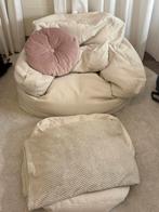 Zitzak in stoel vorm, Huis en Inrichting, Zitzakken, Ophalen, Zo goed als nieuw, Beige, Zitzak