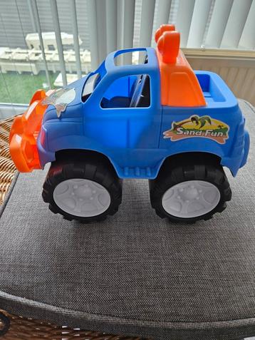 Te koop strand auto  nieuw  beschikbaar voor biedingen