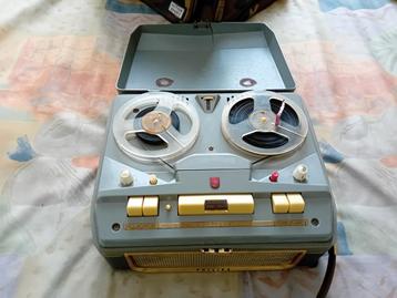Vintage Philips Bandrecorder - Retro Audio Apparaat beschikbaar voor biedingen