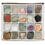 Mineralen doos 20 stuks met benaming 4-6 cm, Ophalen of Verzenden, Mineraal