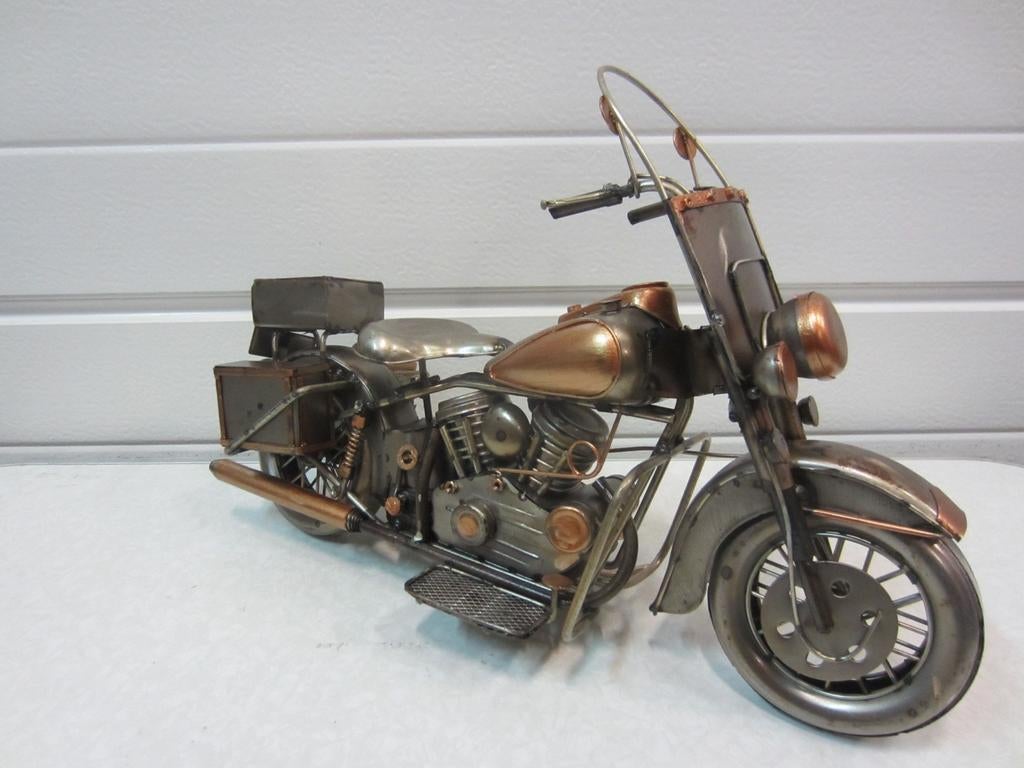 Diverse metalen voertuigen in de kleurstelling zilver/brons, Ophalen of Verzenden, Nieuw, 1:32 tot 1:50, Overige merken