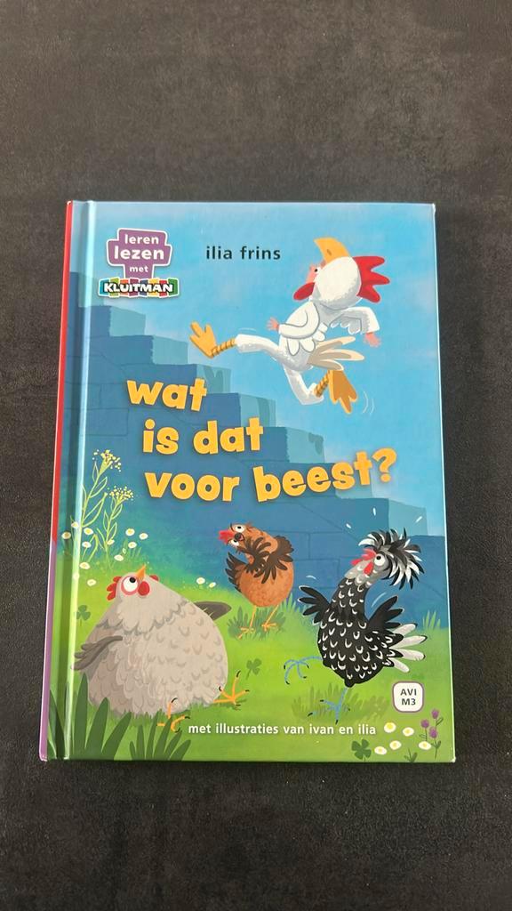 Ilia Frins - wat is dat voor beest?, Boeken, Kinderboeken | Jeugd | onder 10 jaar, Zo goed als nieuw, Fictie algemeen, Ophalen
