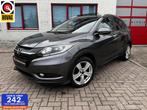 Honda HR-V 1.5 i-VTEC Executive PANODAK/LEER/NAVI/CAMERA, Auto's, Honda, Voorwielaandrijving, Zwart, Leder en Stof, Bedrijf