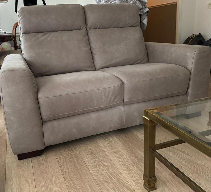 Haast nieuwe 2 en 3-zits bank met relax functie, Huis en Inrichting, Banken | Bankstellen, Zo goed als nieuw, Rechte bank, 75 tot 100 cm