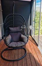 Hangstoel zwart, Tuin en Terras, Ophalen, Zo goed als nieuw, Rotan