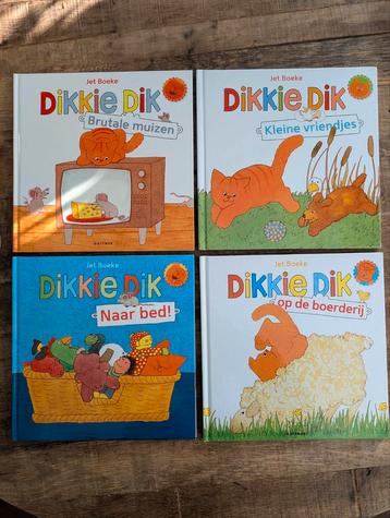 Set van 8 mooie peuter boeken. Nog heel netjes.  beschikbaar voor biedingen