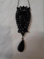 vintage rouw ketting uit glas met schroef sluiting, Ophalen of Verzenden