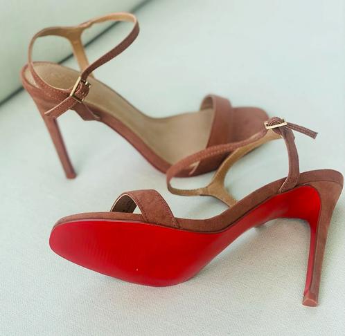 Pumps hakken Sandalen cognac bruin suede 38, Kleding | Dames, Schoenen, Zo goed als nieuw, Bruin, Ophalen of Verzenden