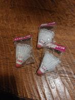 Badminton nieuwe shuttles 3 stuks in verpakking, Ophalen of Verzenden, Nieuw