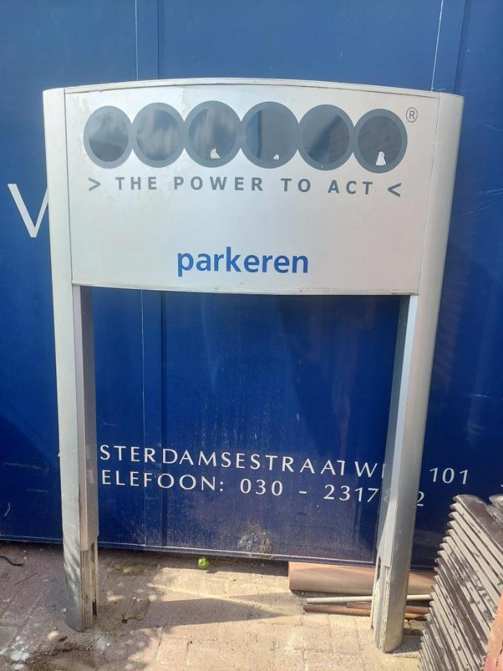 Reclamebord voor buiten., Verzamelen, Merken en Reclamevoorwerpen, Zo goed als nieuw, Reclamebord, Ophalen