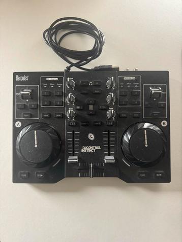 Hercules DJControl Instinct - DJ Controller beschikbaar voor biedingen