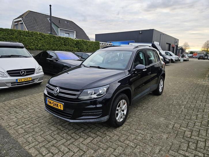 Volkswagen Tiguan 1.4 TSI Comfort&Design (bj 2011), Auto's, Volkswagen, Te koop, Tiguan, ABS, Airbags, Airconditioning, Alarm