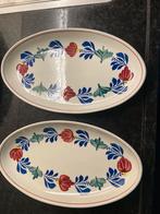 Twee ovale serveerschalen met bloemmotief, Ophalen of Verzenden