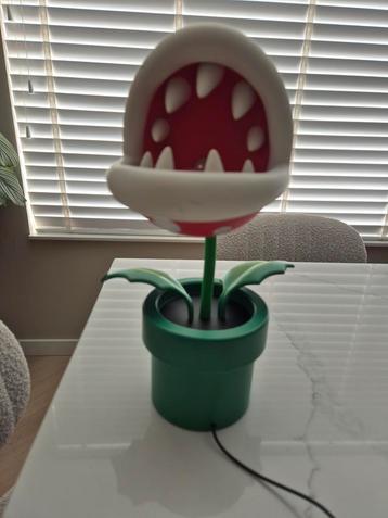 Mario Piranha Plant Lamp - Super Mario Bros. beschikbaar voor biedingen