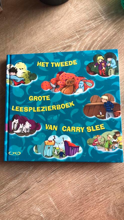 Carry Slee - Het tweede grote leesplezierboek van Carry Slee, Boeken, Kinderboeken | Jeugd | onder 10 jaar, Zo goed als nieuw
