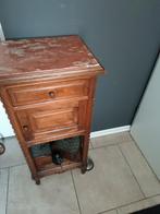 Nachtkastje, Huis en Inrichting, Slaapkamer | Nachtkastjes, Ophalen of Verzenden, Zo goed als nieuw, Minder dan 45 cm, Minder dan 55 cm