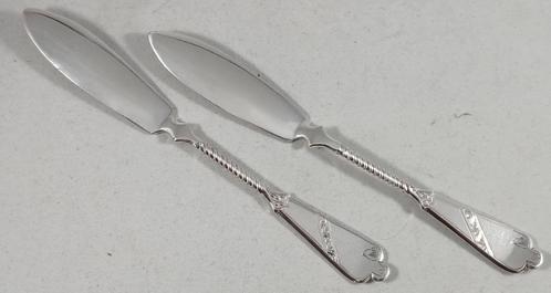 2 zilveren botermesjes Biedermeier gravé Sneek 835 zilver, Antiek en Kunst, Antiek | Goud en Zilver, Goud, Zilver, Ophalen of Verzenden