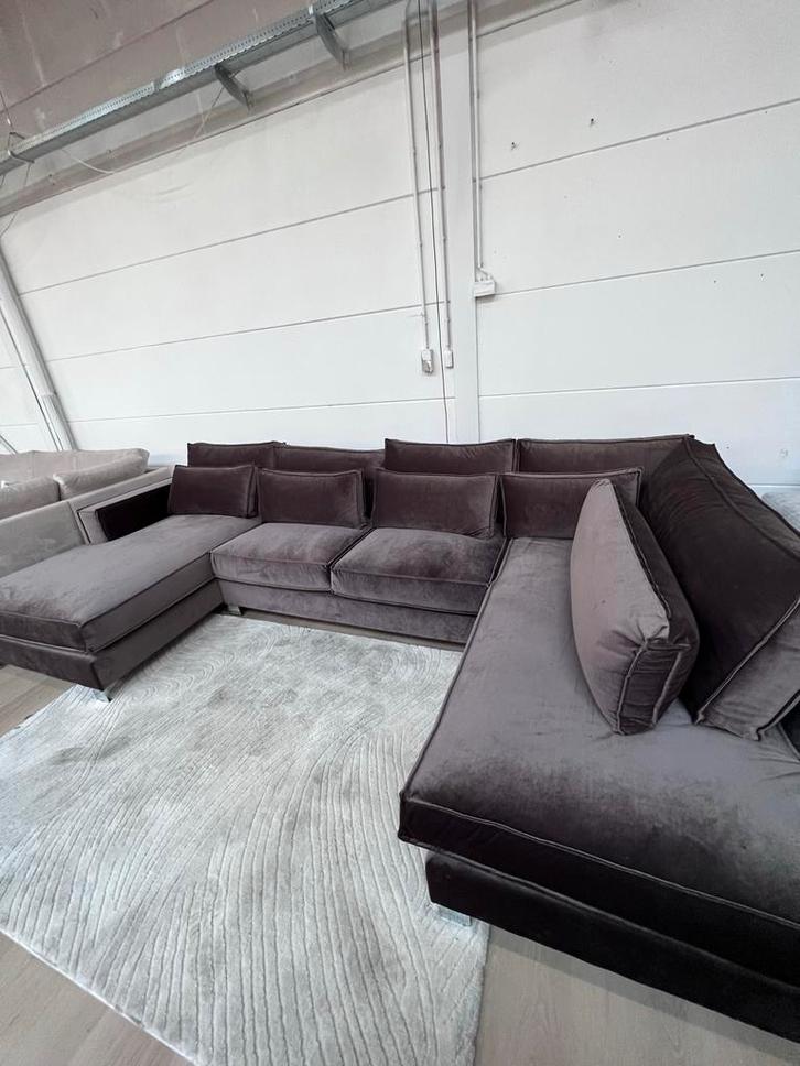 Showroom uitverkoop Luxe U-Bankstel - Comfort en Stijl!, Huis en Inrichting, Banken | Bankstellen, Zo goed als nieuw, Hoekbank