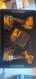 Dewalt combiset boormachine en schroefmachine 18 volt, Doe-het-zelf en Verbouw, Gereedschap | Boormachines, Ophalen, Zo goed als nieuw