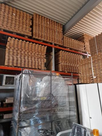 Houten Vlonders t.b.v. Palletstelling / Legbordstelling. . beschikbaar voor biedingen