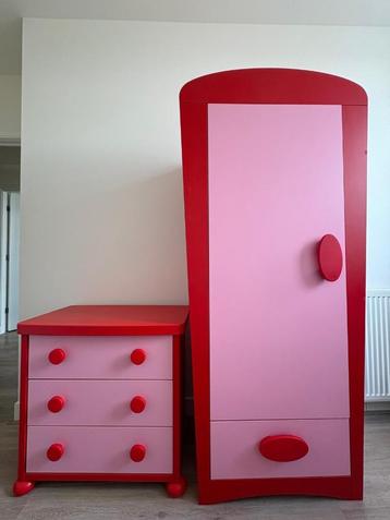IKEA MAMMUT Set - Pink/Red Wardrobe + 3-Drawer Chest beschikbaar voor biedingen