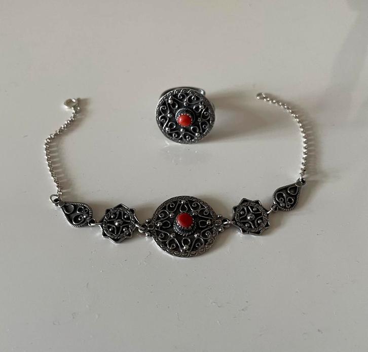 Kabylische berber sieraden, zilveren armband en ring., Sieraden, Tassen en Uiterlijk, Armbanden, Zo goed als nieuw, Zilver, Zilver