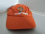 Voetbalpetje Nederlands Elftal met tekst HOLLAND en de Leeuw, Ophalen of Verzenden, Nieuw, Overige binnenlandse clubs, Pet of Muts