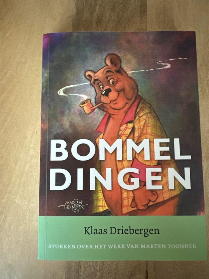 Bommeldingen - Klaas Driebergen.  5, Boeken, Humor, Zo goed als nieuw, Ophalen of Verzenden