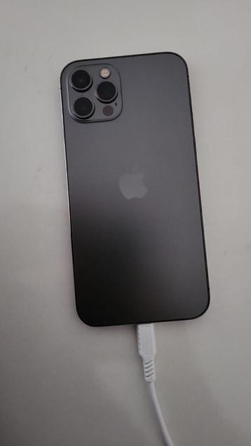 iPhone 12 Pro - Topstaat! beschikbaar voor biedingen