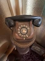 Vintage draaitelefoon met tafel, Antiek en Kunst, Ophalen