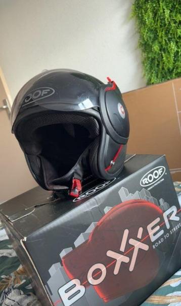 Roof BoXXer Carbon RO9 beschikbaar voor biedingen