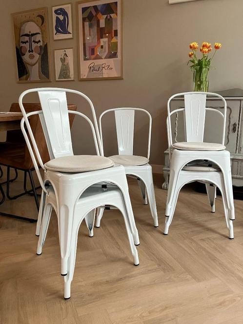 Bistro stoelen (metaal) wit, Huis en Inrichting, Stoelen, Gebruikt, Vijf, Zes of meer stoelen, Metaal, Wit, Ophalen