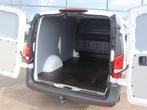 Mercedes-Benz Vito 114 CDI L2 | AIRCO/NAVI/CAMERA/TREKHAAK |, Auto's, Gebruikt, 4 cilinders, 1934 kg, Wit
