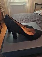 Zwarte suede pumps 39, Ophalen of Verzenden, Zo goed als nieuw, Zwart