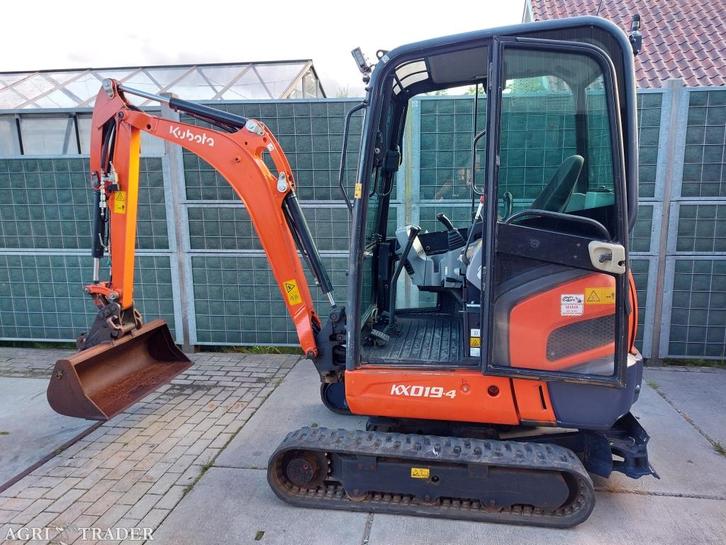 Kubota KX019-4 minigraver 2 ton  BJ 2019, Zakelijke goederen, Machines en Bouw | Kranen en Graafmachines, Graafmachine, Ophalen of Verzenden