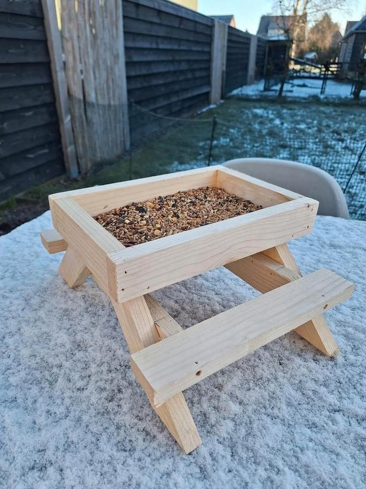 Kippen picknicktafel, Dieren en Toebehoren, Pluimvee | Toebehoren, Nieuw, Drinken en Voederen, Ophalen of Verzenden