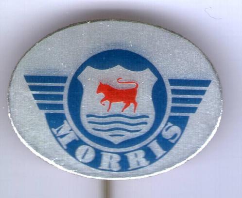 MORRIS blauw blik auto speldje ( C_027 ), Verzamelen, Speldjes, Pins en Buttons, Nieuw, Speldje of Pin, Transport, Verzenden