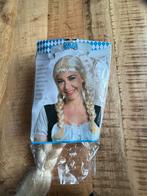 Blonde Vlecht Pruik - Carnaval/Themafeest, Maat 38/40 (M), Carnaval, Ophalen of Verzenden, Zo goed als nieuw
