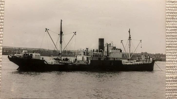 ex VREEWIJK  (Wijklijn Erhardt Dekkers) '21 als BELHAVEN, Verzamelen, Scheepvaart, Zo goed als nieuw, Kaart, Foto of Prent, Ophalen of Verzenden