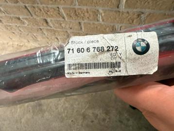 Nieuwe OEM BMW Gevarendriehoek beschikbaar voor biedingen