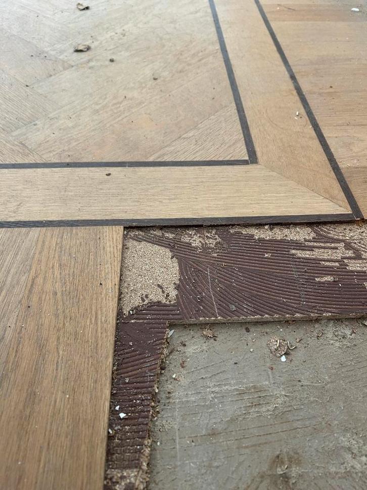 Visgraatvloer, genageld & Verlijmd ca 80 m2, Doe-het-zelf en Verbouw, Vloerdelen en Plavuizen, Gebruikt, Parket, Hout, 50 tot 150 cm