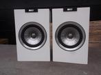 set KEF R100 compacte, high-performance speakers, Audio, Tv en Foto, Luidsprekers, Ophalen, Zo goed als nieuw, Front, Rear of Stereo speakers