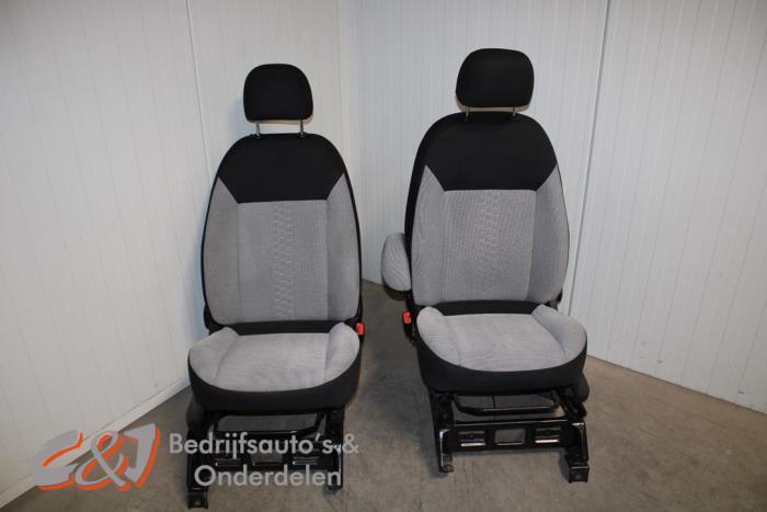 Voorstoelen links + rechts van een Fiat Fiorino, Auto-onderdelen, Interieur en Bekleding, Fiat, Gebruikt, 3 maanden garantie, Ophalen of Verzenden