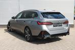 BMW i5 eDrive40 M Sport / Panoramadak / Trekhaak / Bowers &, Auto's, BMW, Automaat, Achterwielaandrijving, Zwart, Nieuw