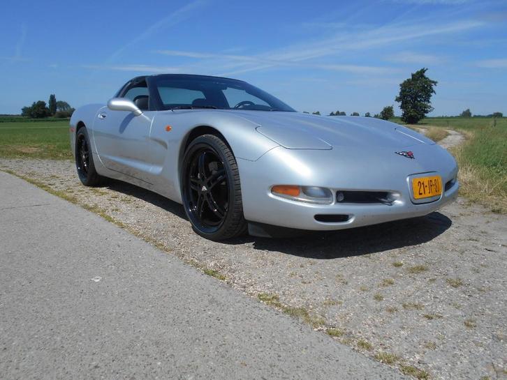 Chevrolet Corvette C5 5.7 V8 Automaat 1997 JAAR APK, Auto's, Chevrolet, Particulier, Corvette, Benzine, Coupé, Automaat, Zilver of Grijs