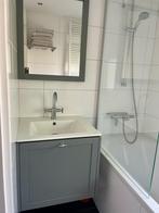 Nette badkamer wit/grijs t.e.a.b.(Schiedam), Ophalen, Gebruikt