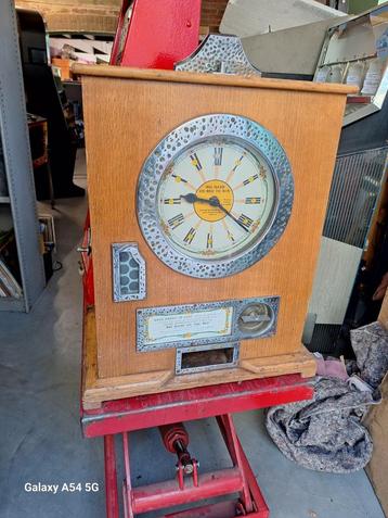 Bryans Clock Gokkast - Collectors Item! beschikbaar voor biedingen