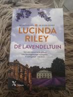p12 De lavendeltuin - Lucinda Riley, Ophalen of Verzenden, Zo goed als nieuw