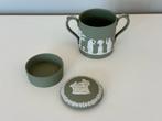 Wedgwood 1955 Green Trinket Round Box en Loving Cup, Wedgwood, Ophalen of Verzenden, Zo goed als nieuw