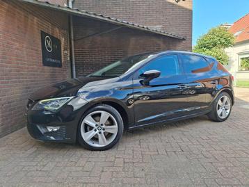 Seat Leon FR 1.4 TSI 125PK Panoramadak / Carplay / Navigatie beschikbaar voor biedingen